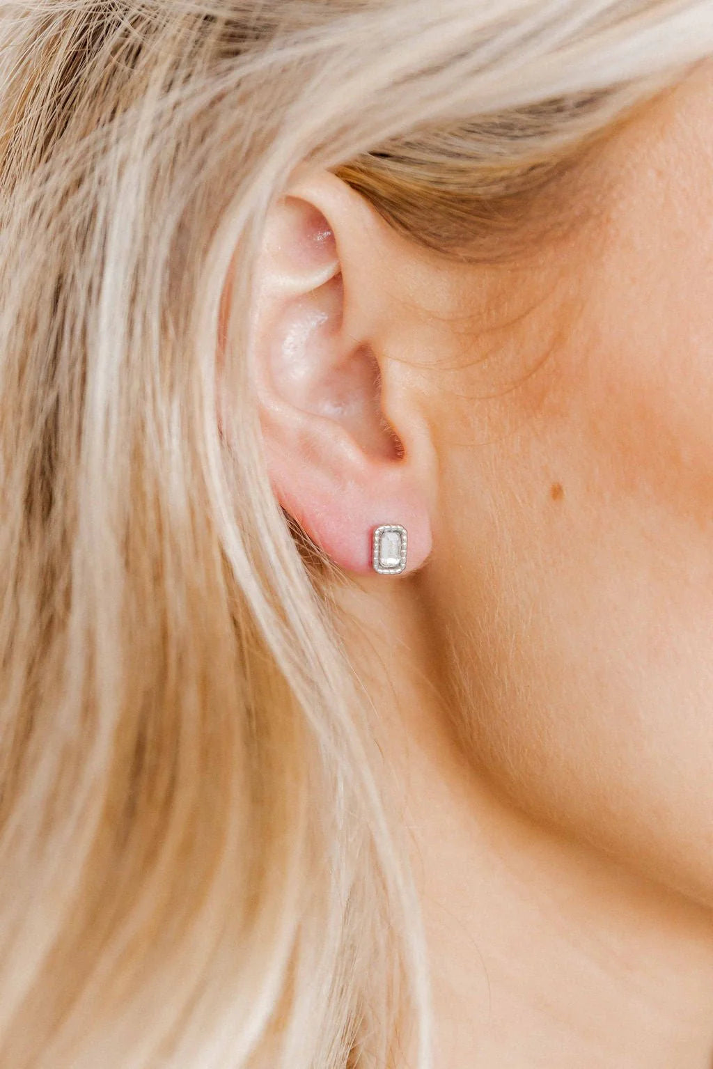 Madison Studs
