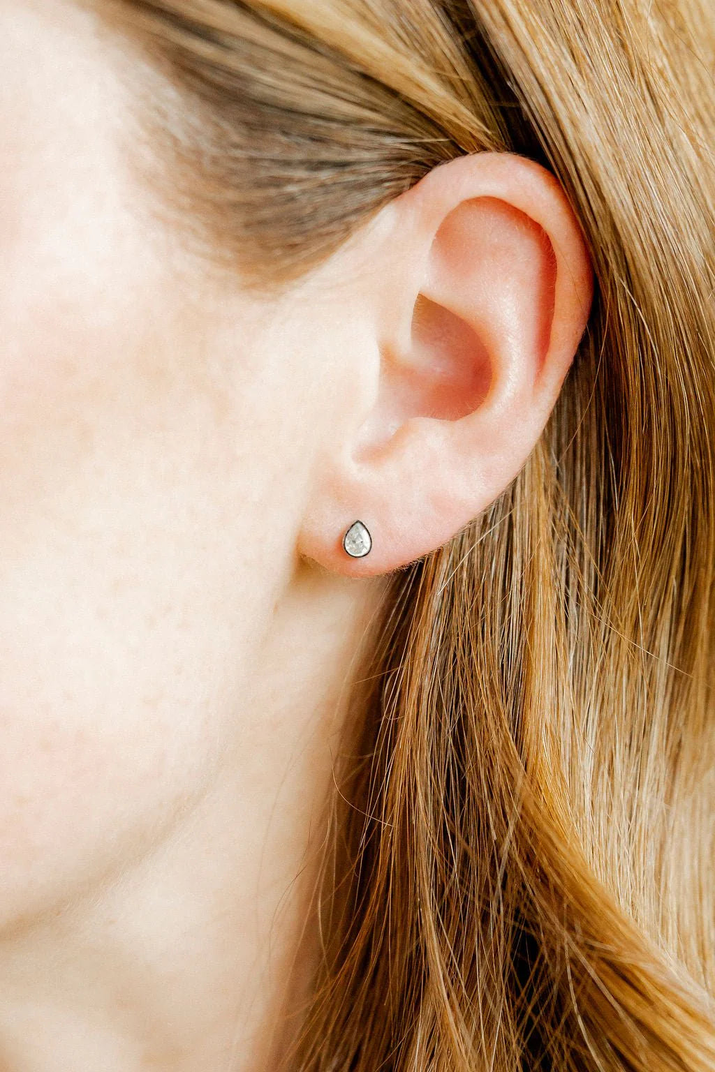 Paloma Pear Studs