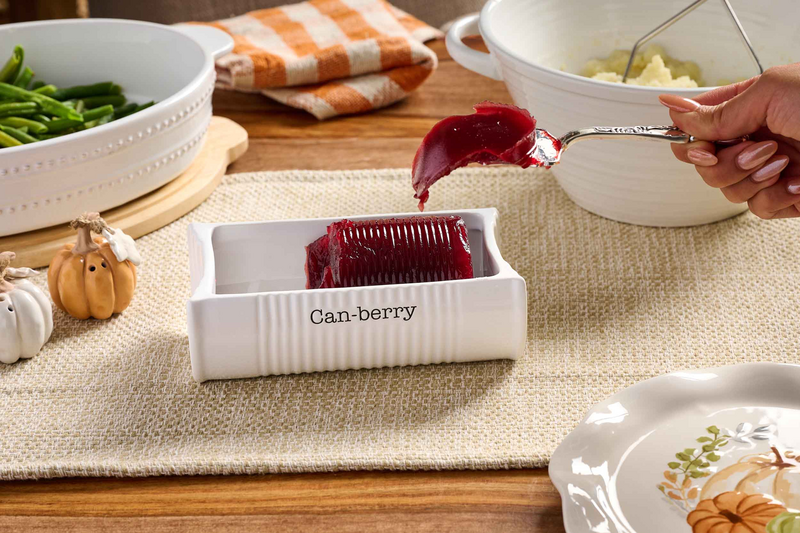 Can-Berry Dish Set