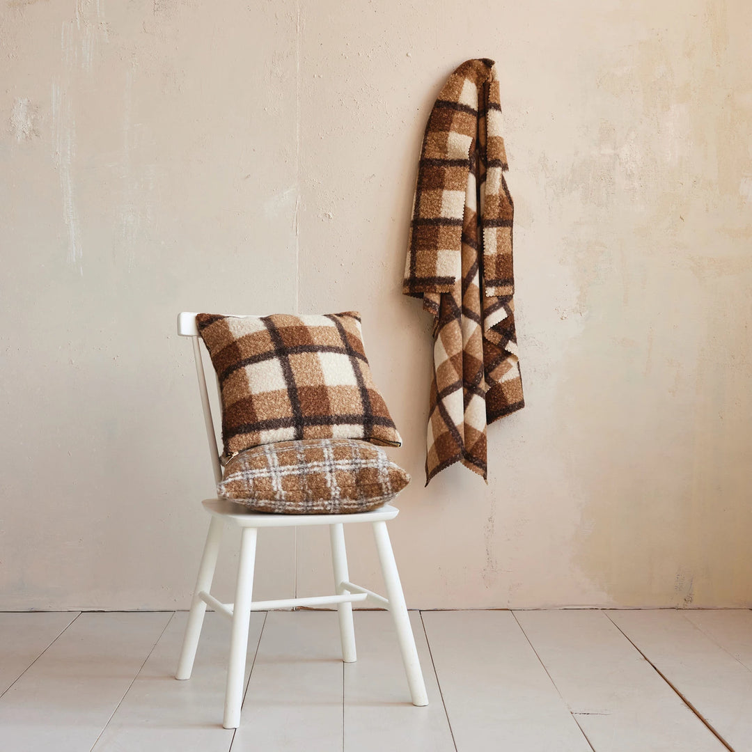 Caramel Plaid Sherpa Throw