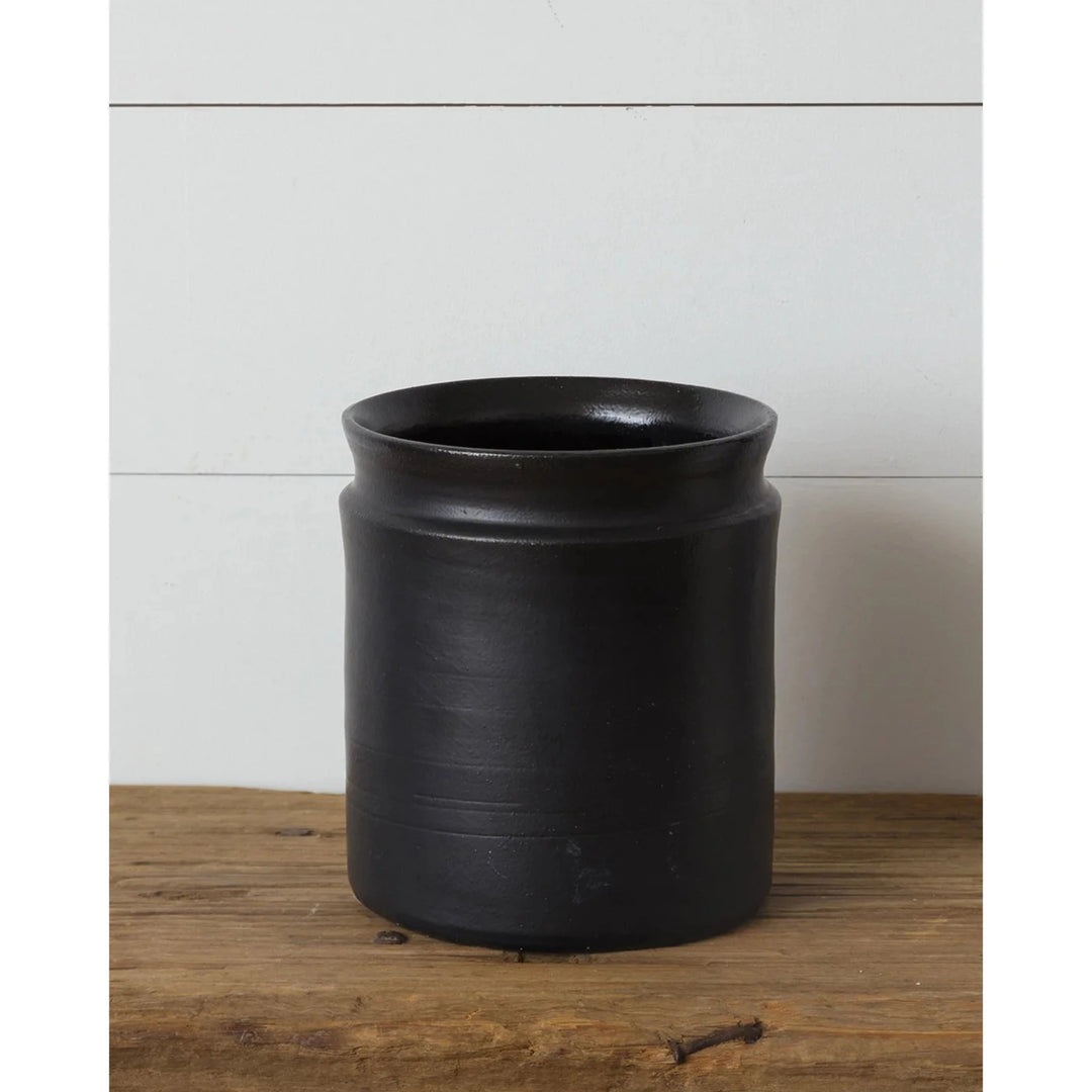 Matte Black Simplistic Jar