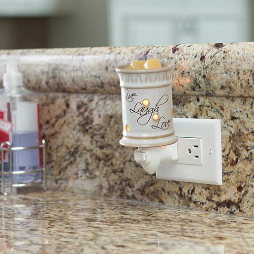 Live, Laugh, Love Pluggable Warmer